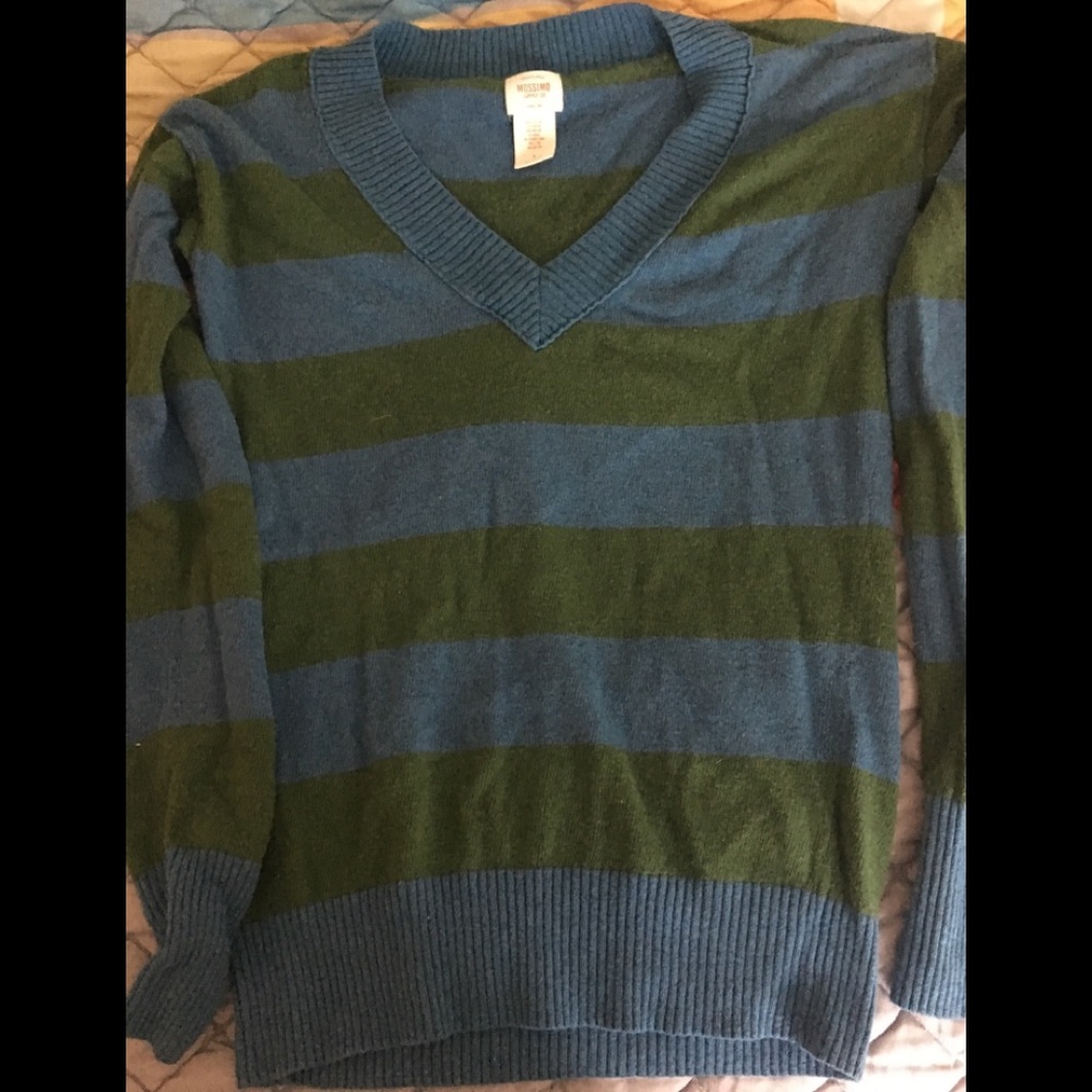 Warm v neck sweater